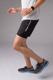 Jet Black: sportbroek met binnenbroek voor je telefoon - TallDutchman Sportbroek